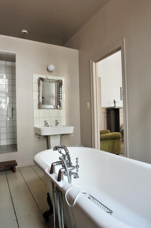 Sgt.Pepper'S Bnb Ixelles Cameră foto